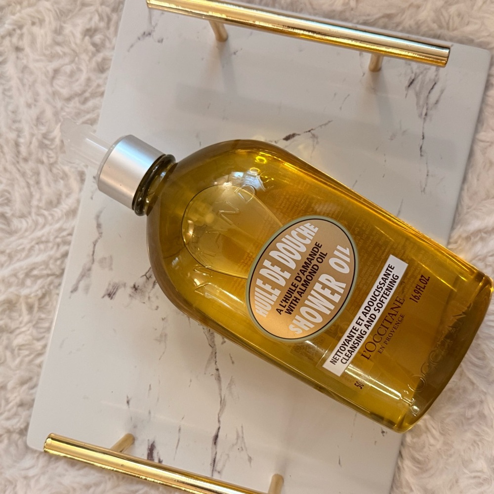 SOLD!! ❌❌ L'OCCITANE Body Wash Shower Oil